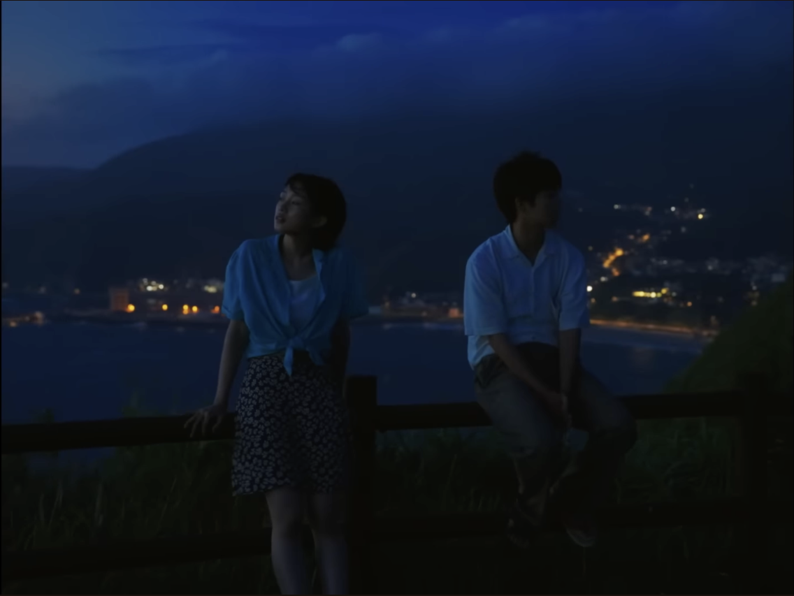 Two Seasons, Two Strangers – Seasonal Detours